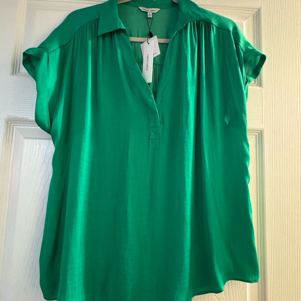 Naked Zebra Emerald Green Cap-Sleeve V-Neck Blouse